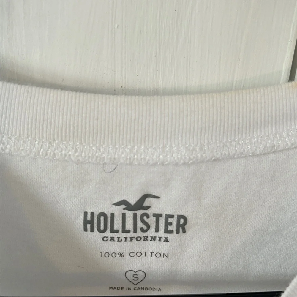 Hollister White Cotton Tee - Picture 2 of 4